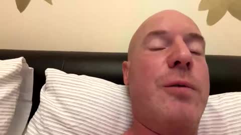 Stoodley22 online show from 03.05.26