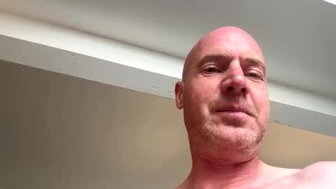 Stoodley22 online show from 06.06.26
