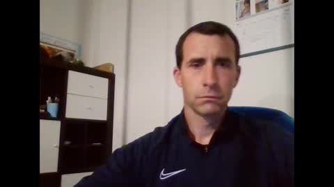 Snapshot of storanex chatting on 03.10.25 storanex online show from 03.10.25