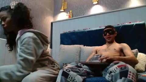 Storm And Logan online show from 09.30.25