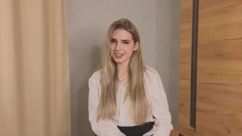 Luna online show from 11.17.25