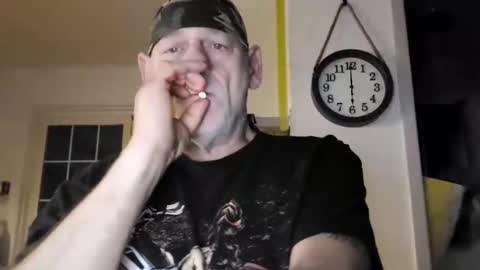 stormynorm14 online show from 12.26.24