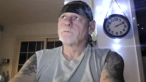 stormynorm14 online show from 01.01.25