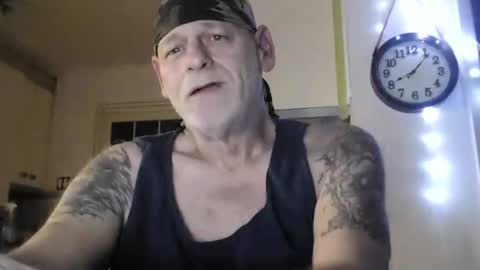 stormynorm14 online show from 01.14.25