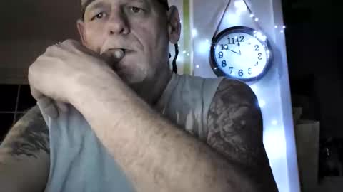 stormynorm14 online show from 02.15.25