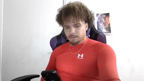 Snapshot of str8dj chatting on 09.30.25 Dj online show from 09.30.25