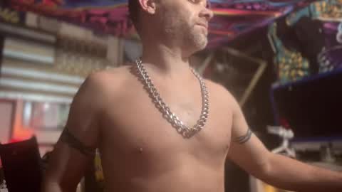 Str8 online show from 04.19.26