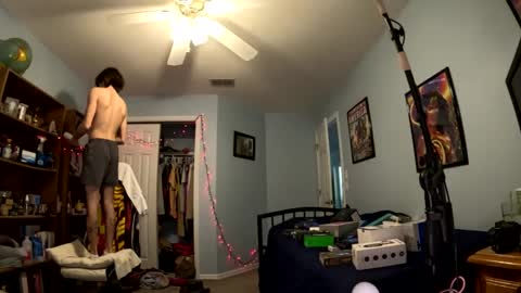 str8whiteboy21 online show from 12.04.24