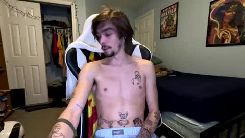str8whiteboy21 online show from 12.13.24