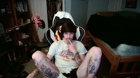 str8whiteboy21 online show from 02.19.25
