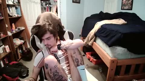 str8whiteboy21 online show from 02.24.25
