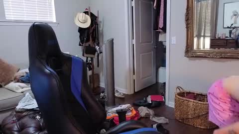 str8whiteboy21 online show from 09.12.25