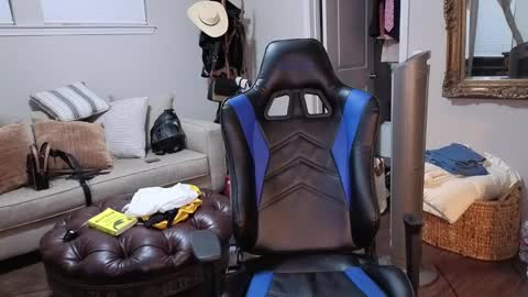 str8whiteboy21 online show from 09.18.25