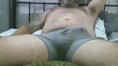 straightstroker81 online show from 10.23.25