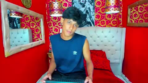 Snapshot of straightyounpein chatting on 04.15.26 straightyounpein online show from 04.15.26