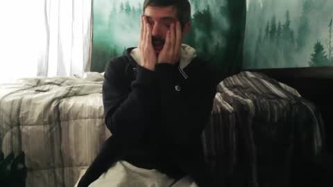 Snapshot of strangeratnight87 chatting on 03.10.25 strangeratnight87 online show from 03.10.25