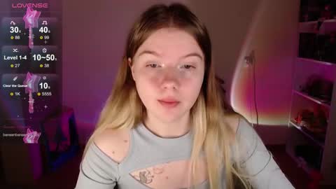 Juli online show from 09.29.25