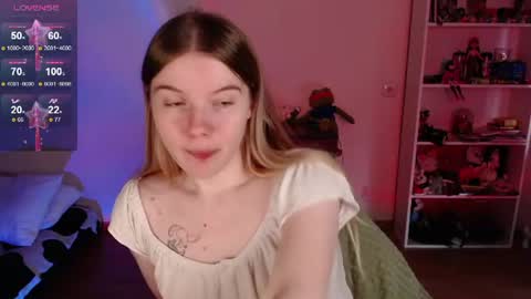 Juli online show from 06.19.26