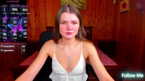 Strawberrylux online show from 01.11.25