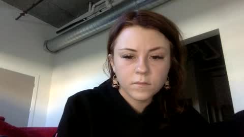 Snapshot of strawbrysugar chatting on 03.02.25 Ruby Moon online show from 03.02.25