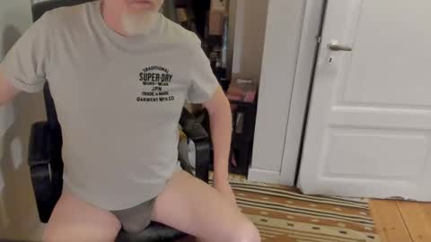 strip_m online show from 01.20.25