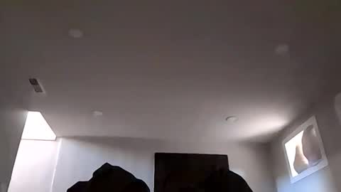 Cumallcumnow online show from 04.08.26