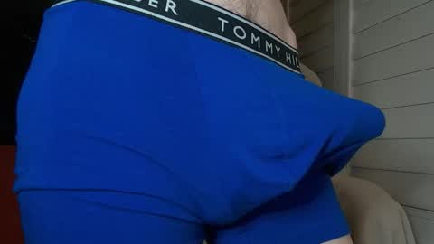 Snapshot of stroknmydong chatting on 10.12.25 Dong Stroker online show from 10.12.25