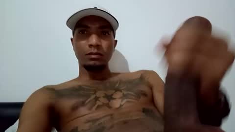 stronganddelicious online show from 12.05.25