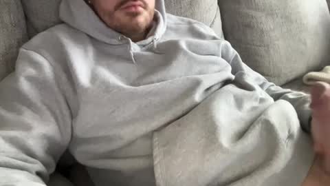 Snapshot of strongman4u2do chatting on 03.10.25 Jay online show from 03.10.25