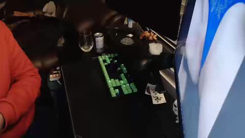 stud69861714 online show from 10.16.25