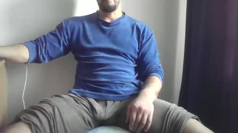 Snapshot of studdotcom chatting on 01.27.25 Ero online show from 01.27.25