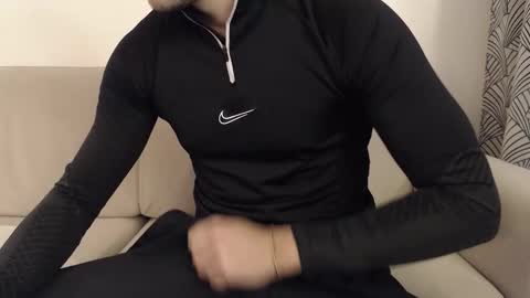 Snapshot of studfromparis chatting on 10.15.25 Stud From Paris online show from 10.15.25