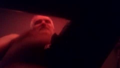 stuffamuffagus69 online show from 11.21.25