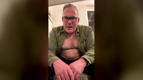 Snapshot of stumpyj2266 chatting on 04.03.26 stumpyj2266 online show from 04.03.26