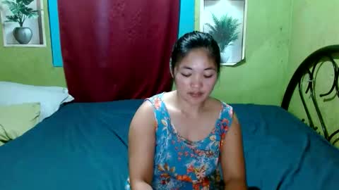 Snapshot of stunningamanda chatting on 10.27.25 stunningamanda online show from 10.27.25
