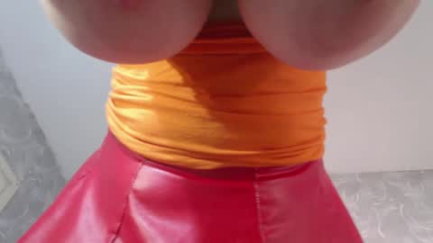 Natasha online show from 12.15.24