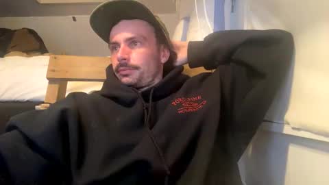 stupid_fellow online show from 12.22.24
