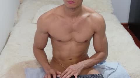 stylish men online show from 10.16.25