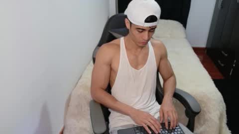 stylish men online show from 10.20.25