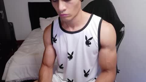 stylish man online show from 05.30.26