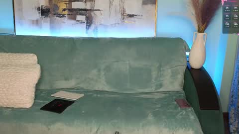Snapshot of su4e4ka555 chatting on 02.22.25 Su4e4ka555 online show from 02.22.25