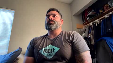 Snapshot of suavecito67 chatting on 05.12.26 suavecito67 online show from 05.12.26