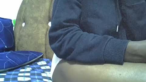 submissive_slut001 online show from 12.27.24