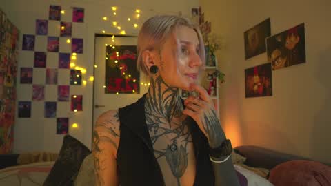 succubus_66 online show from 01.23.25
