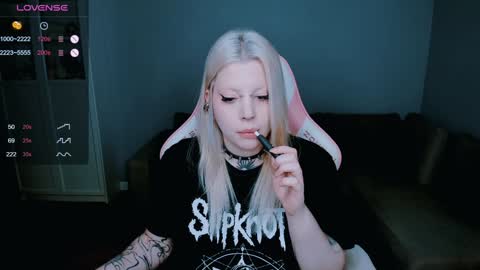 succubus_leslie online show from 12.05.24