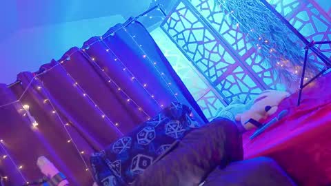 Succubus RoseMilk online show from 03.02.25