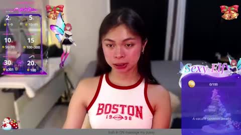 Snapshot of suckablechick chatting on 12.26.24 Marry online show from 12.26.24