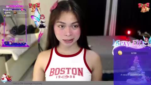 Snapshot of suckablechick chatting on 12.26.24 Marry online show from 12.26.24