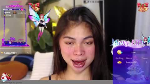 Snapshot of suckablechick chatting on 01.04.25 Marry online show from 01.04.25