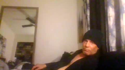 Snapshot of suckitu812 chatting on 01.11.26 SUCKITU812 online show from 01.11.26